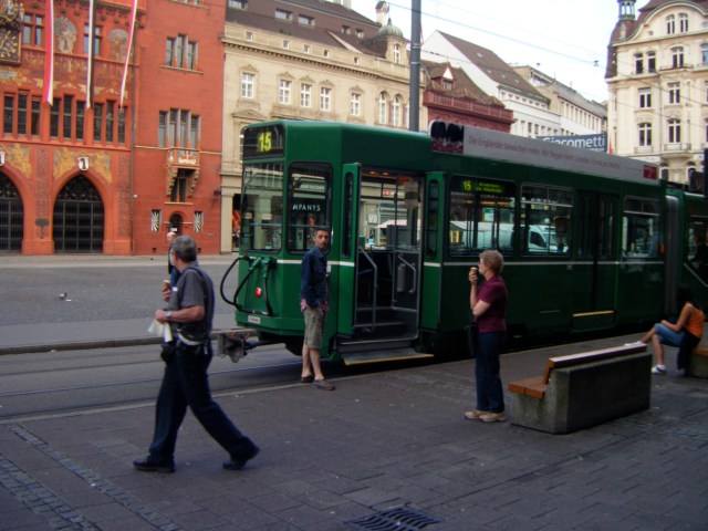 Very well-managed public transport to mitigate the traffic jam